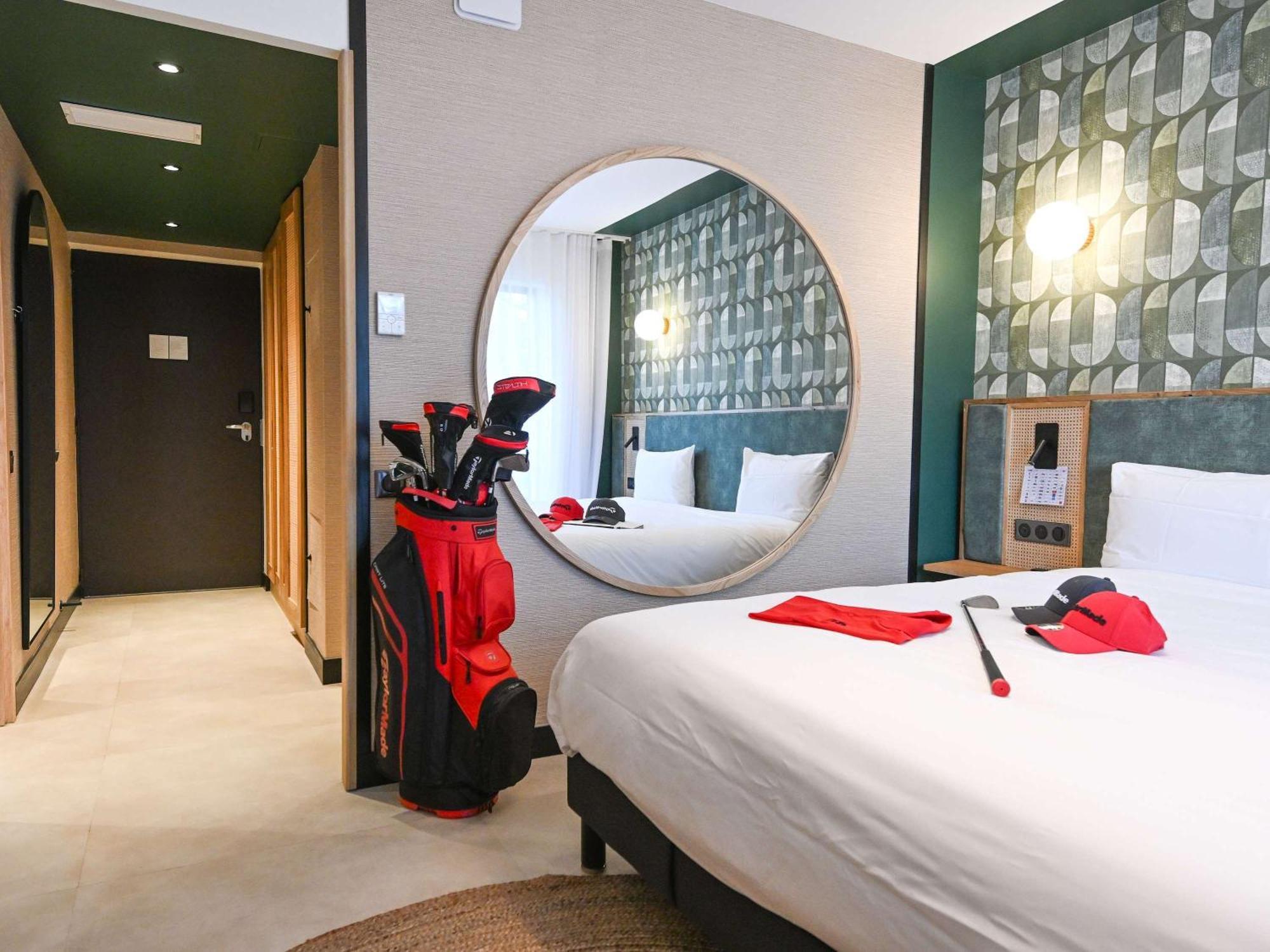 Mercure Brignoles Golf De Barbaroux & Spa Екстериор снимка