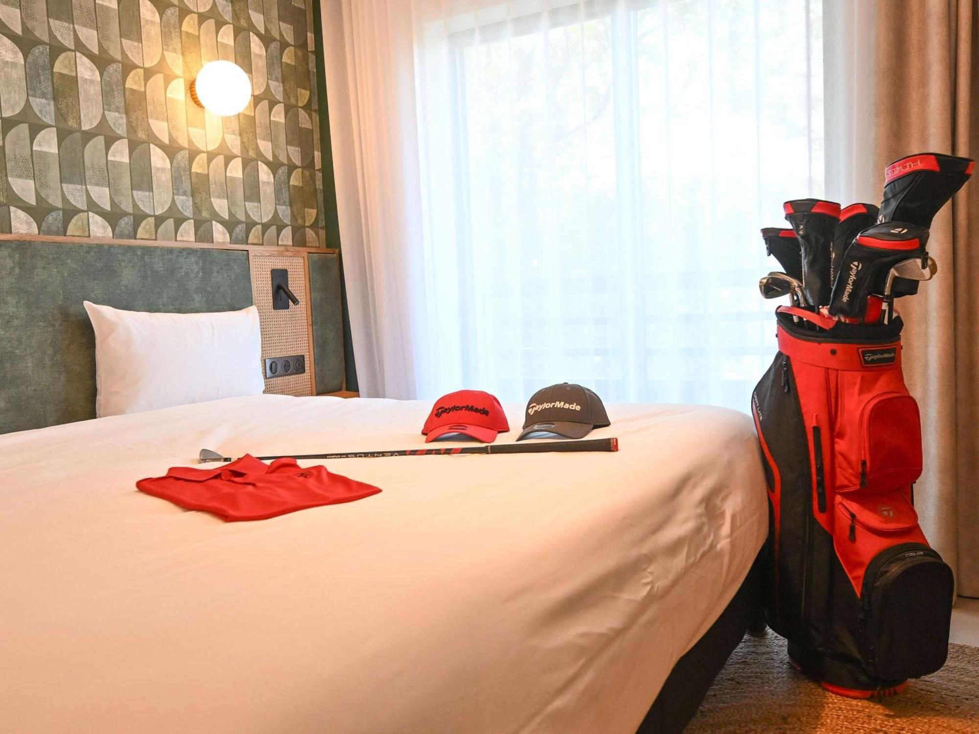 Mercure Brignoles Golf De Barbaroux & Spa Екстериор снимка